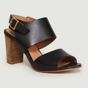 Clarks Banoy Tulia Leather Sandal in Black